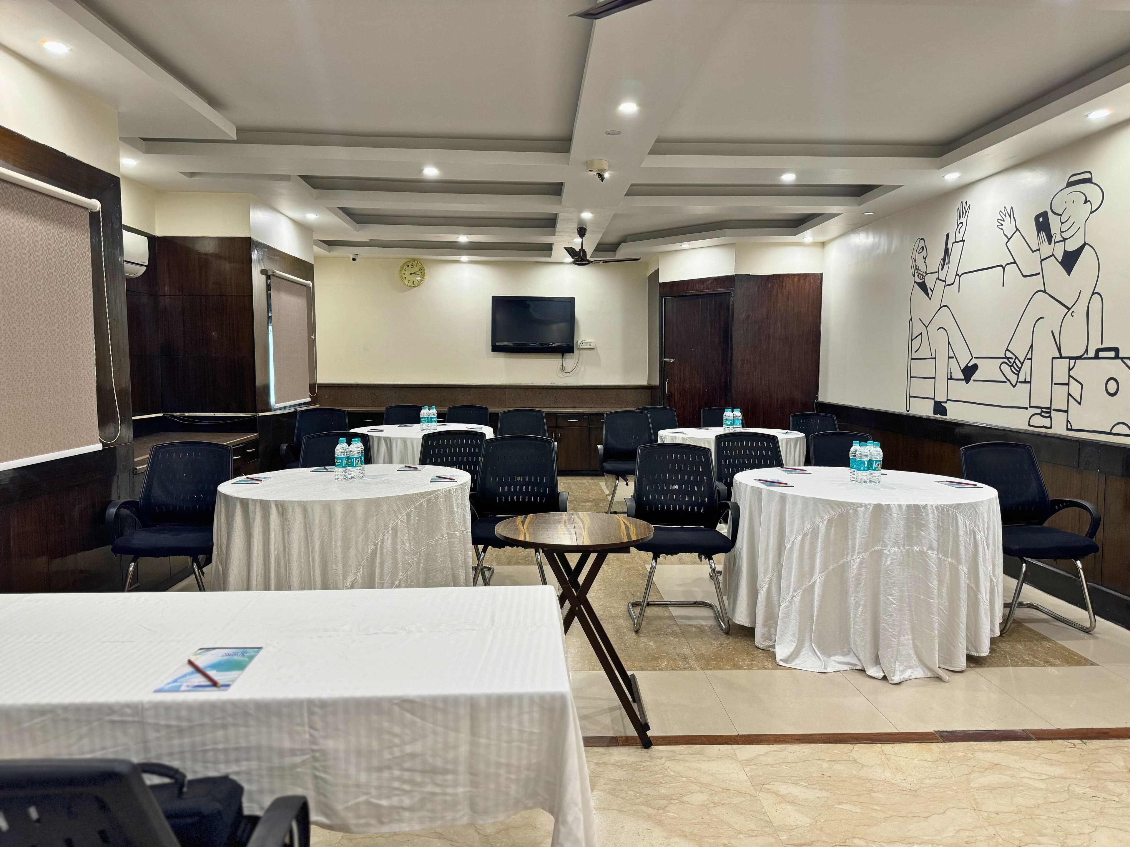 The Oakland Plaza Banquet Hall - Image 1