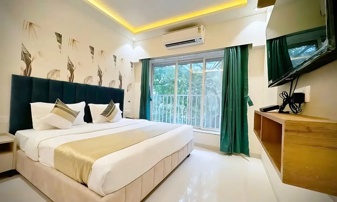 Hotel Near Khar Road Railway Station Mumbai Stay