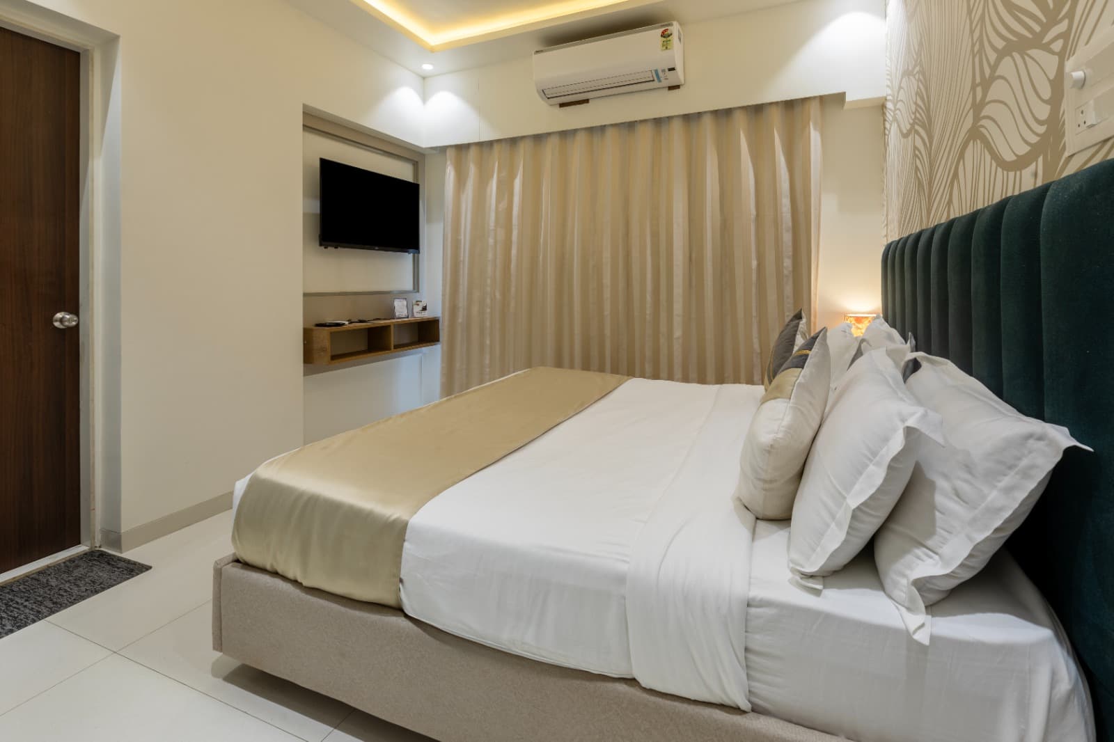 Long Stay Hotel in Mumbai with Kitchenette