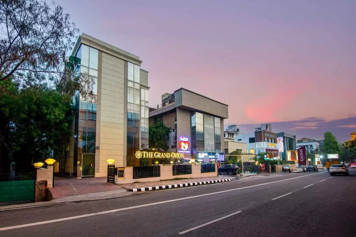  Hotel with Banquet Hall in South Delhi
