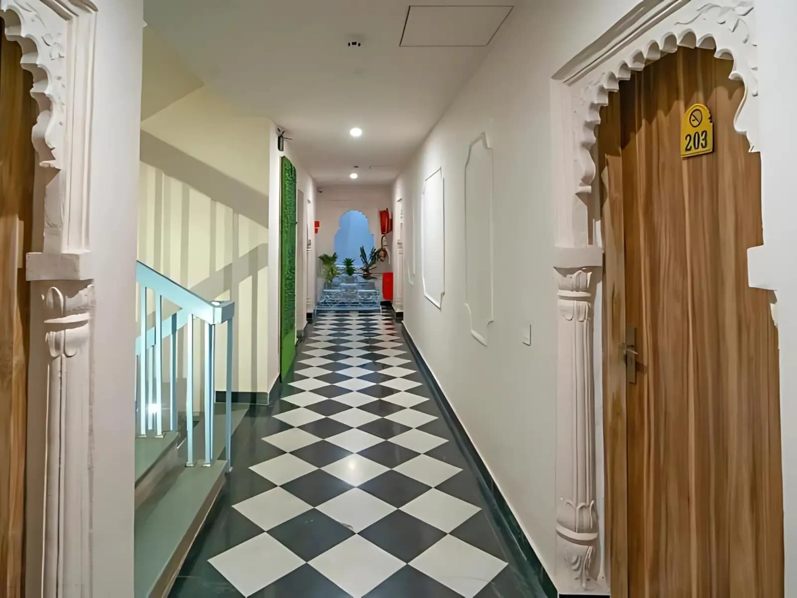 Ostel by Orion Hotels - Image 5