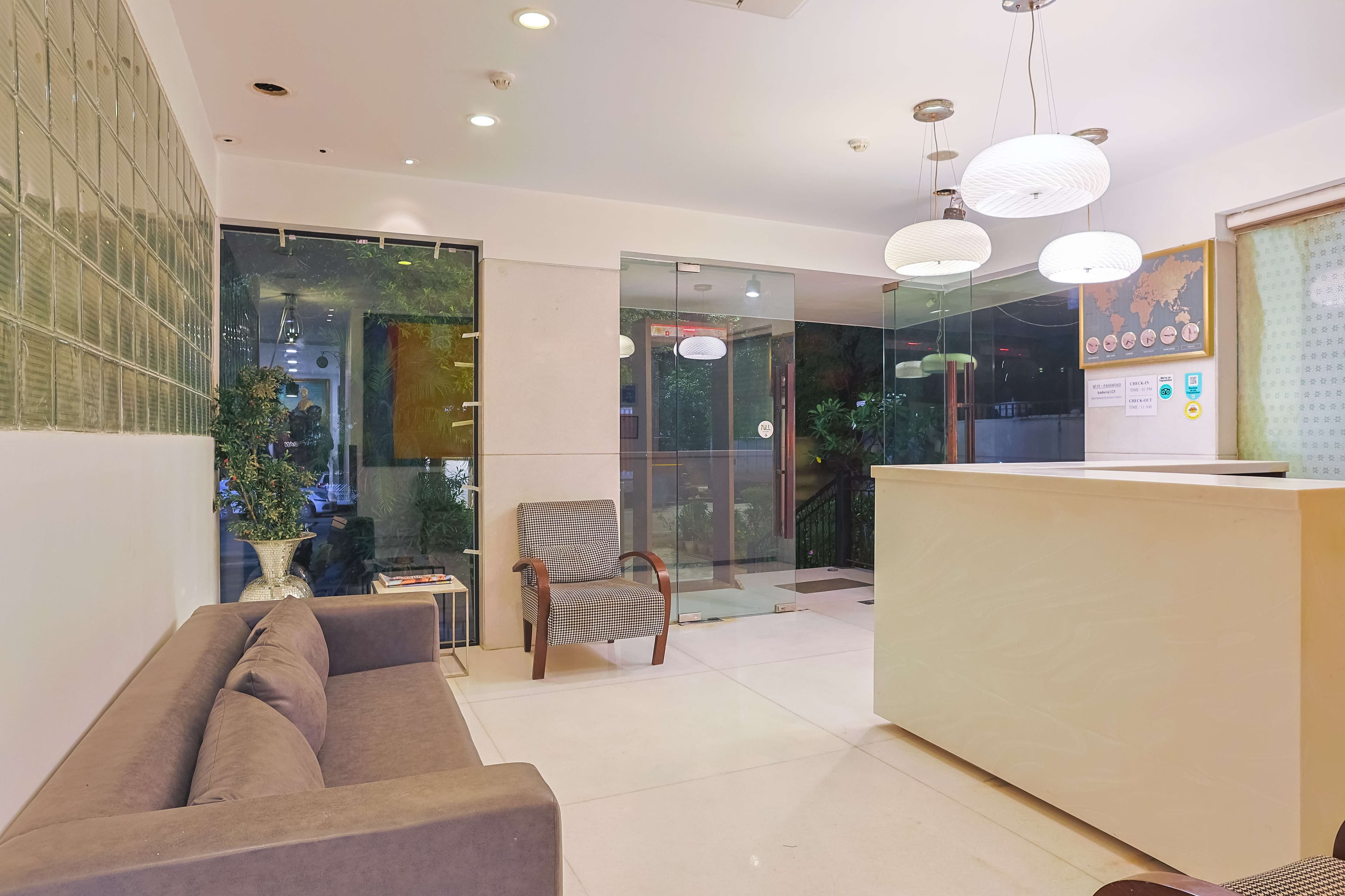 hotel near Sukhdev Vihar Metro Station