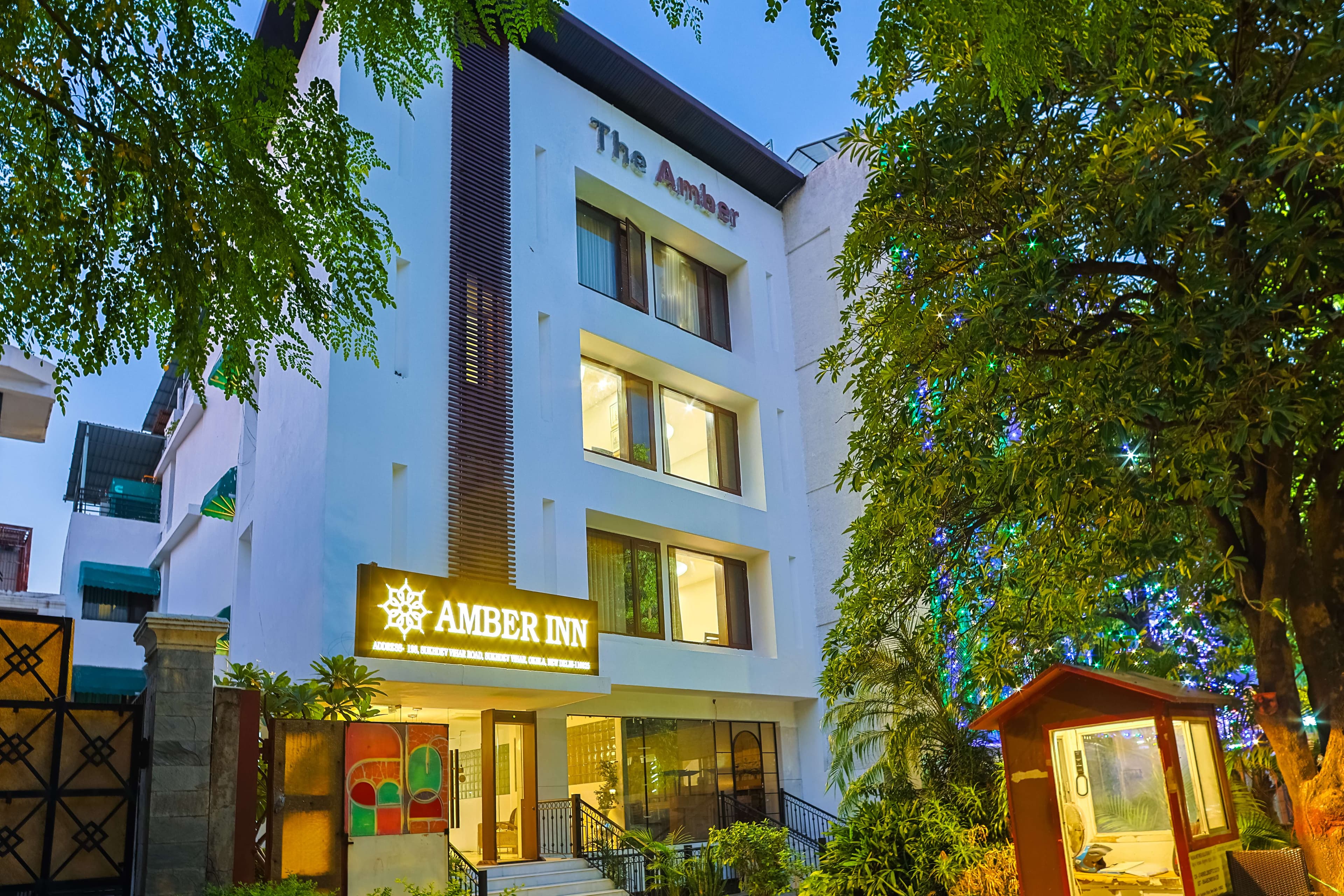 Amber Inn by Orion Hotels - Image 18
