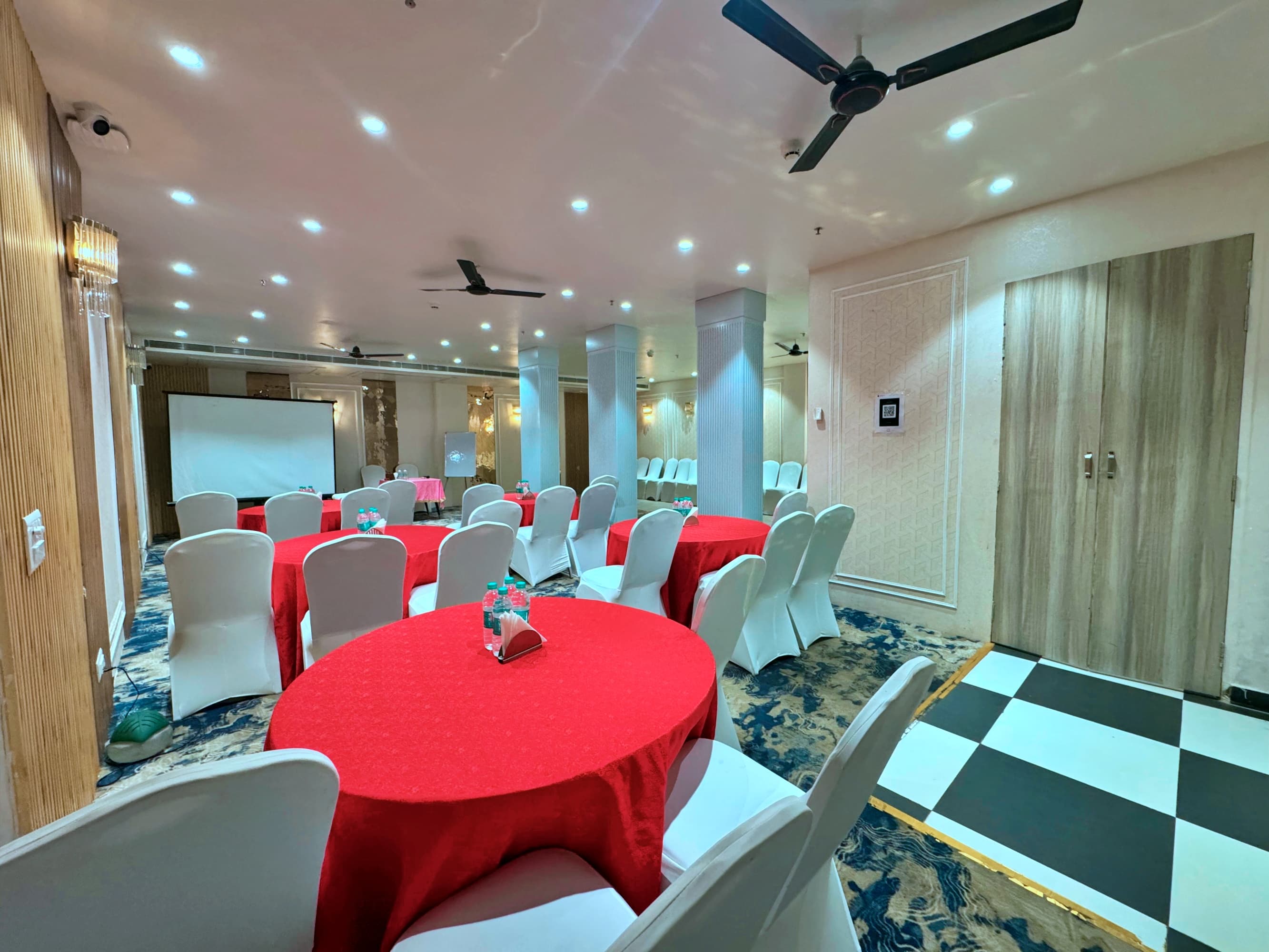 The Orion Elite Banquet Hall - Image 9